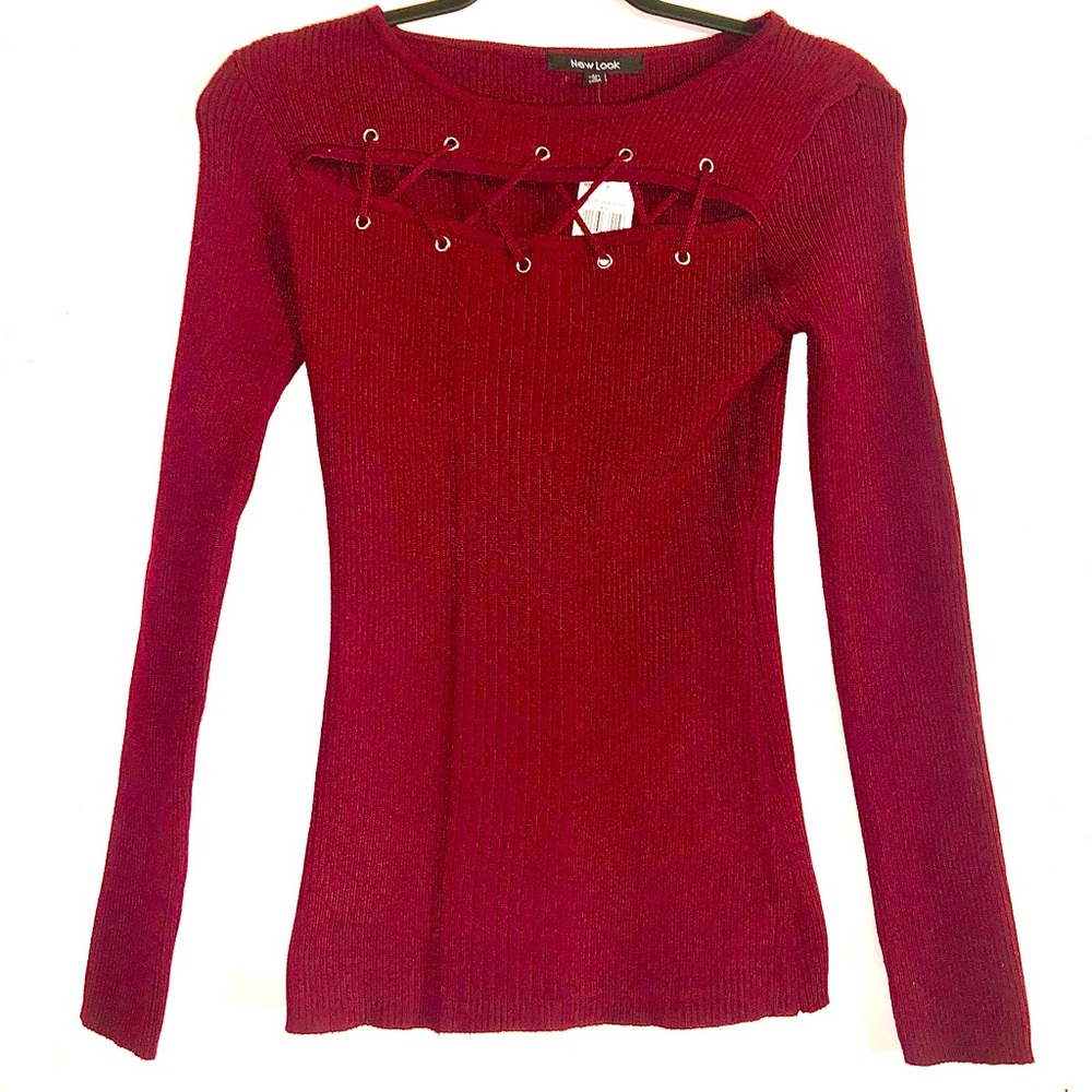 NEW LOOK women’s sweater. BRAND NEW WITH TAGS!